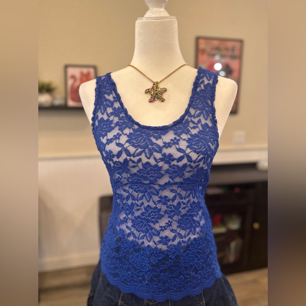 Blue Lace Sleeveless Top Women’s Medium/Large Summer